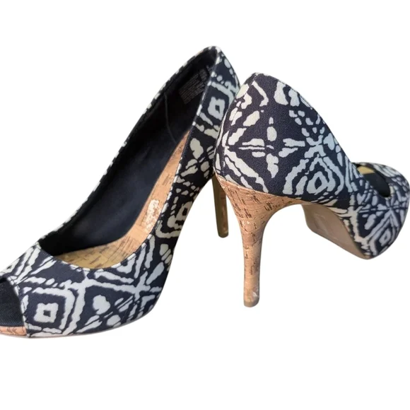 Christian Siriano Size 9 Stylish Black White Peep Open Toe Cork Heels Pattern - Picture 6 of 10